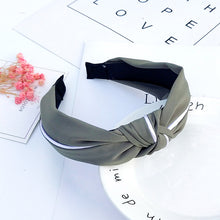 Load image into Gallery viewer, Solid Color Headband Knot