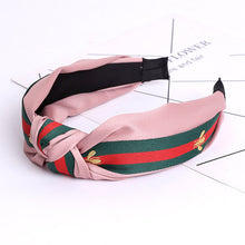 Load image into Gallery viewer, Hair accessories