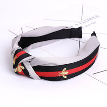 Load image into Gallery viewer, Hair accessories